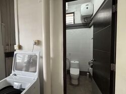 Clementi Avenue 2 Shopping Centre (D5), Shop House #567619481